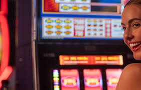 Filipino player topping up apk 789 account via mobile browser in PHP